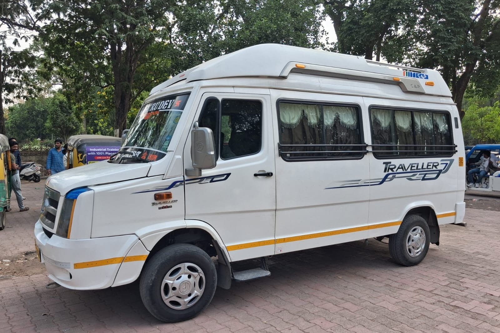 Jai Shree Mahakal Tour and Travels, Call: +91919926777599